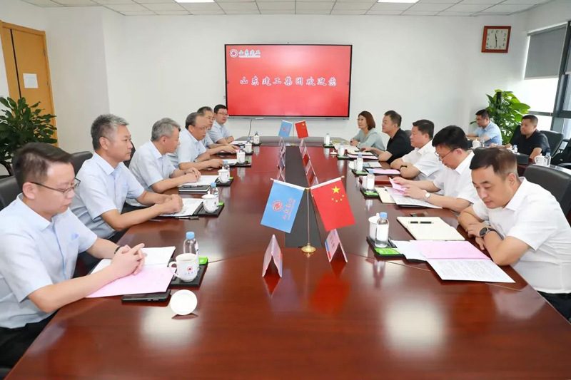 歷下區委書記楊傳軍蒞臨集團調研指導工...